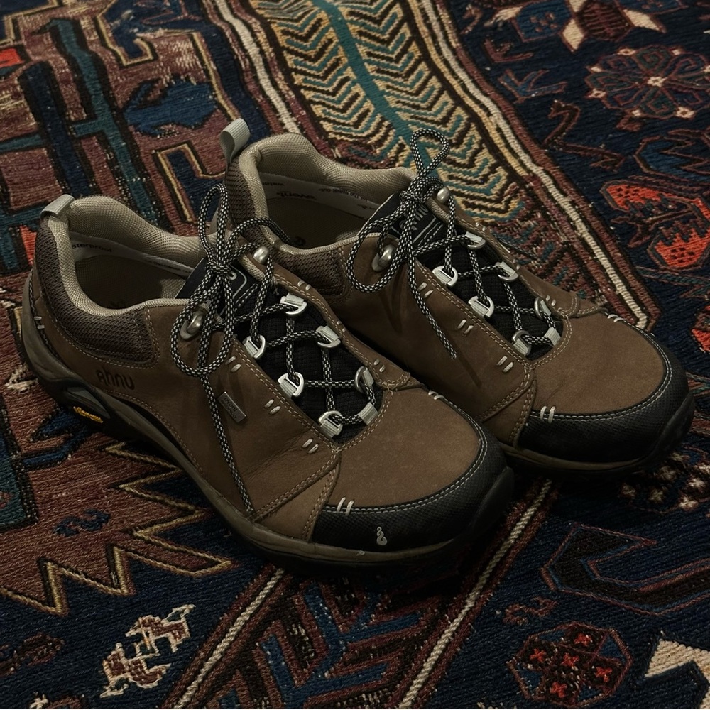 Ahnu Montara II Hiking Shoes - Women’s 8.5 Chocolate Chip